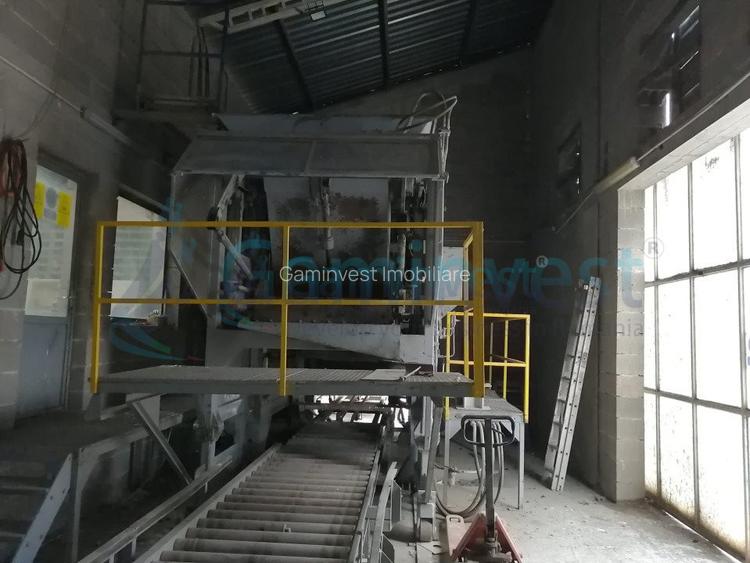 Teren cu platforma betonata si cladire de vanzare, Bihor - 5