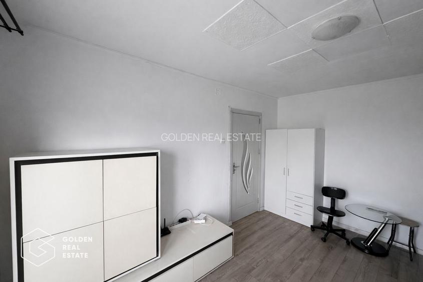 Apartament recent renovat, o camera, Piata Mica, balcon, etaj 4 - 4