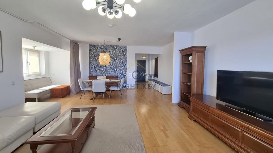 Apartament 3 camerere, 93 mp utili Lake View Supeb /  Parcare Subterana - 2