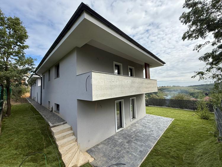 Casa de vanzare, Feleacu, Garaj  - 5