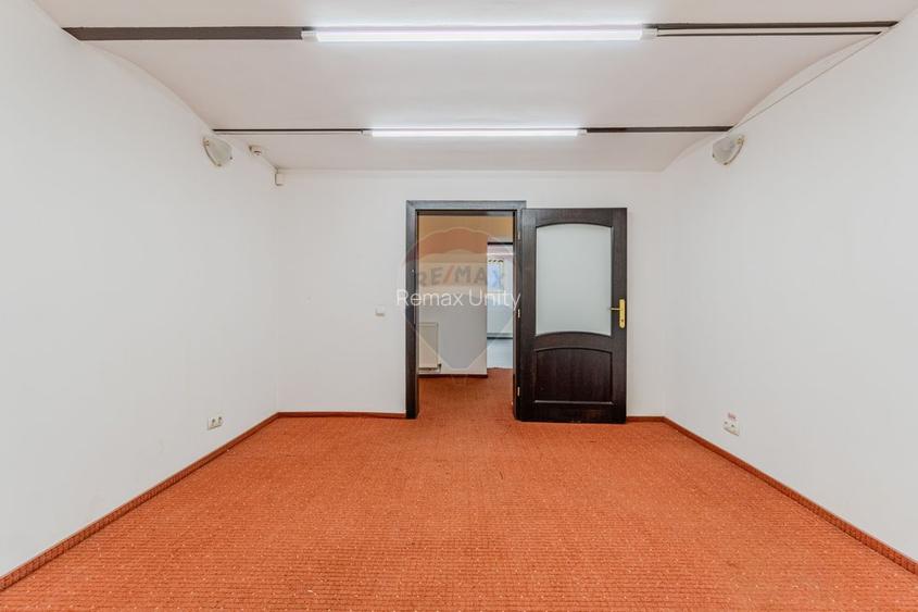 Spațiu de birouri de închiriat – zonă centrală, Str. Castanilor - 23