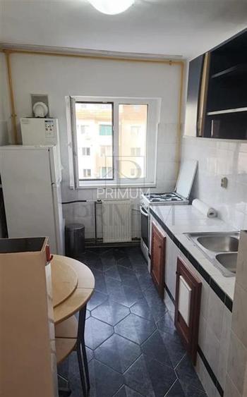 Girocului- 2 camere, centrala termica, bloc izolat - 5