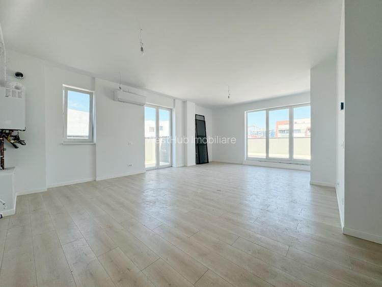 Penthouse 3 camere, decomandat, 81 mp utili, toate utilitatile,  zona Aradului - 2