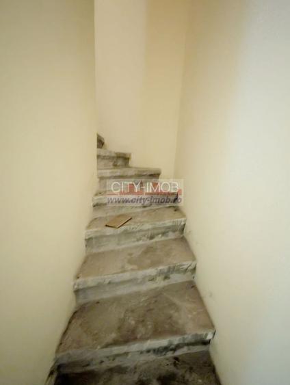 INCHIRIERE Spatiu Comercial Unrii, /Universitate Bis. Sf. Gheorghe Nou - 25