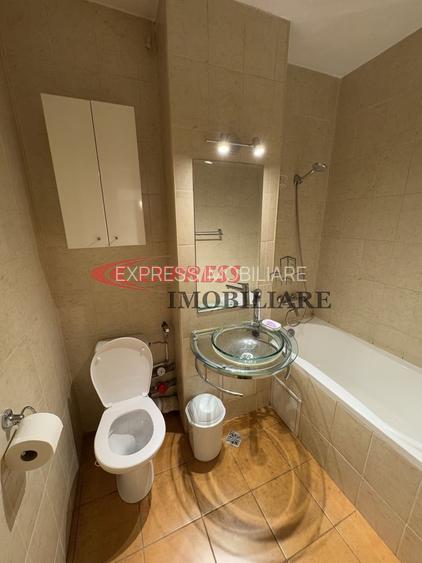 Dristor, Camil Ressu, Piata - 3