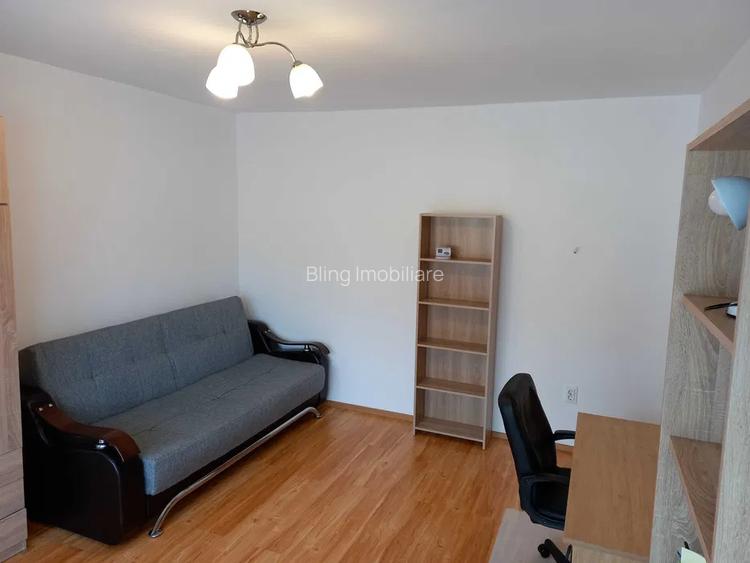 Apartament cu 2 camere, 44 mp, balcon, zona Florilor - 3