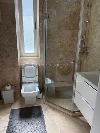 Casa superba in cartier linistit si prietenos - 15