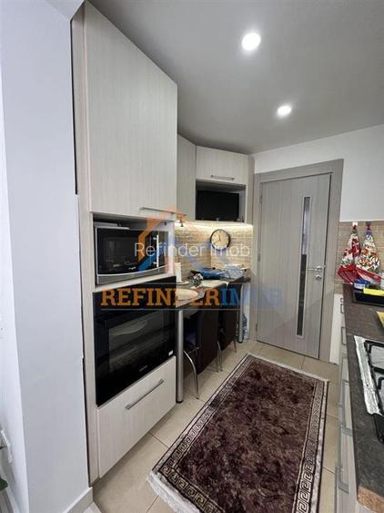 Apartament de vanzare cu 2 camere, zona Trapezului - Metrou 1 Decembrie 1918 - 5