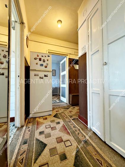 Apartament cu 3 camere zona centrală , stradal, intr-un bloc curat, 69.900 euro - 10