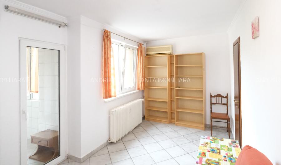 Chirie apartament cu 2 camere Sala Palatului vedere spate fara risc seismic - 13