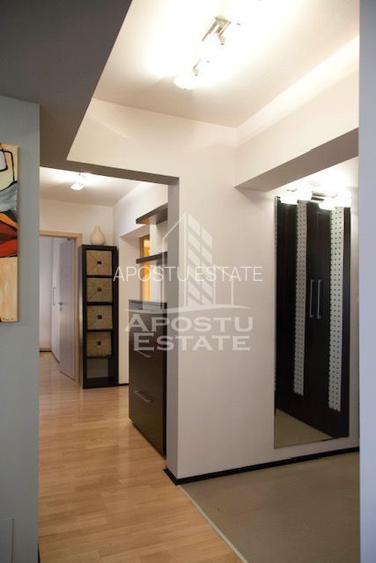 Apartament cu 3 camere, centrala proprie, zona Gh. Lazar - 7