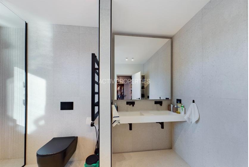 Vila 2022 P+1+M,2 living,4 dormitoare,birou,sala sport,piscina,garaj 2 masini - 8