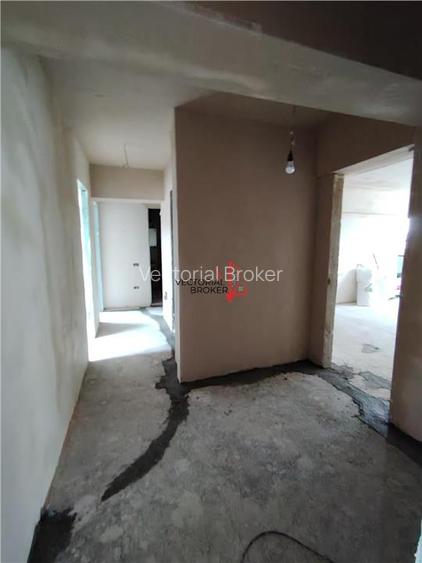 Apartament 4 camere Metrou Obor In Renovare - 2