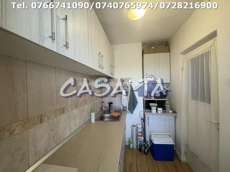 Apartament 2 Camere, Etaj 8/10 (lift nou), Strada Aleea Plopilor - 8