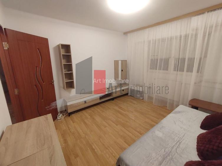 Prima închiriere apartament decomandat 3 camere - Bd. Lacul Tei -Parcul Circului - 48
