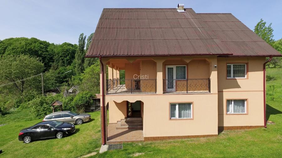 Vând Vilă în județul Maramureș - 2