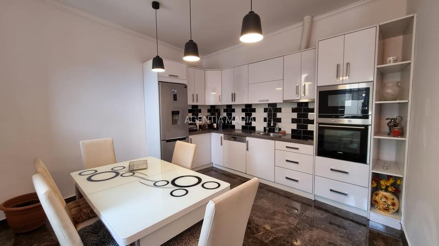 Casa de inchiriat situata semicentral - 5