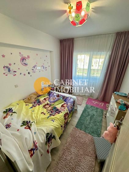 4 CAMERE RENOVAT - ETAJ 3 - BLOC DIN 1990 - ROND ZIMBRU - 8