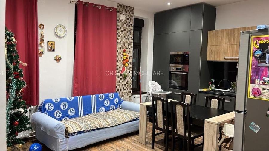 Renovat Apartament 3 cam 89mp in Casa zona Centrala - 2