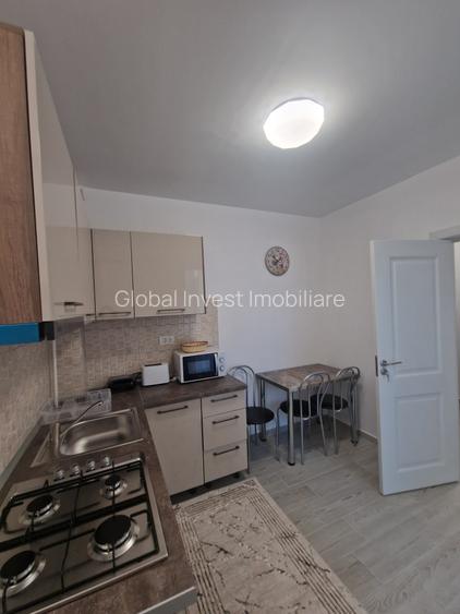 Mamaia Nord - 3 camere decomandate mobilat-utilat complet-650euro - 16