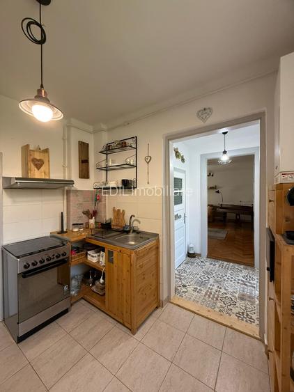 Apartament de închiriat, 2 camere, 50 mp, Central zona Cipariu - 8