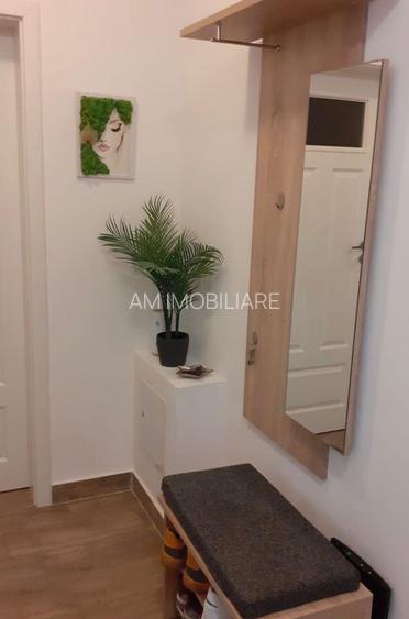 GARS. METROPOLITAN POLICOLOR, BUCATARIE INCHISA,CENTRALA, METROU 5 MIN - 7