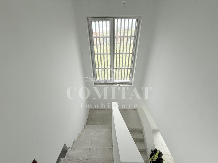 Casă individuală cu 699 teren la preț bun Chinteni - 19