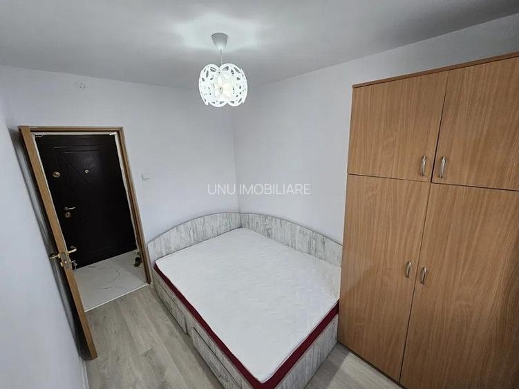 Apartament cu 3 camere - zona Podu Ros - Vis a vis de Directia de Pasapoarte - 6