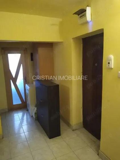 2 camere zona Buzaului parter, balcon 10 m - 7