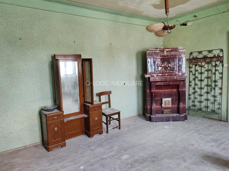Casa 3 camere libera la vanzare TARLUNGENI - 2