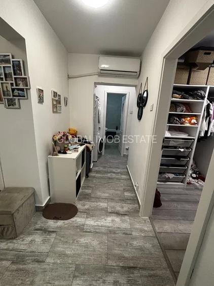 Vanzare Apartament 3 camere Decomandat Renovat Drumul Tabere - 6