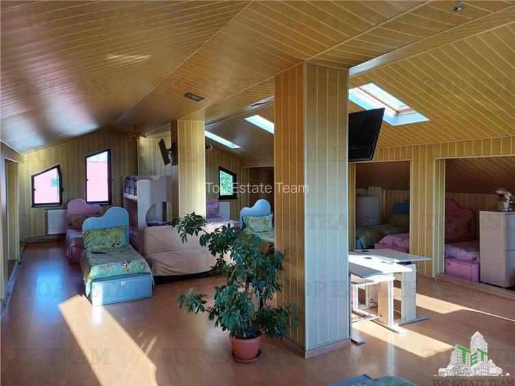 CENTRU DE EDUCATIE EXTRACURRICULAR (MICRO 14 ) GALATI - 11