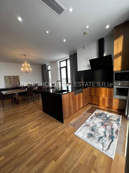 Iancu Nicolae : Penthouse spectaculos, cu terase de peste 300 mp ! - 11