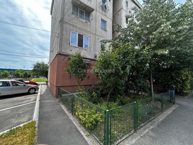 PROPRIETAR-VAND GARSONIERĂ RENOVATĂ, MOBILATĂ ȘI UTILATĂ  - 5
