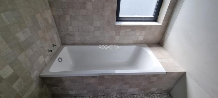 Vila Lux cu vedere la LAGUNA ALBASTRA - 37