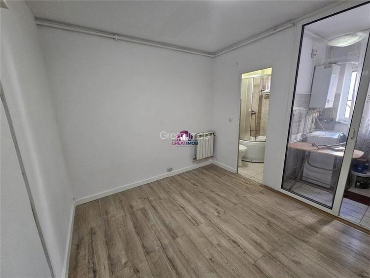 Garsoniera de inchiriat - 9