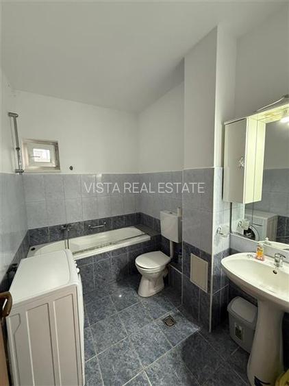 Exclusivitate, Garsoniera 47 mp, Zona Tractorul, Brasov - 9