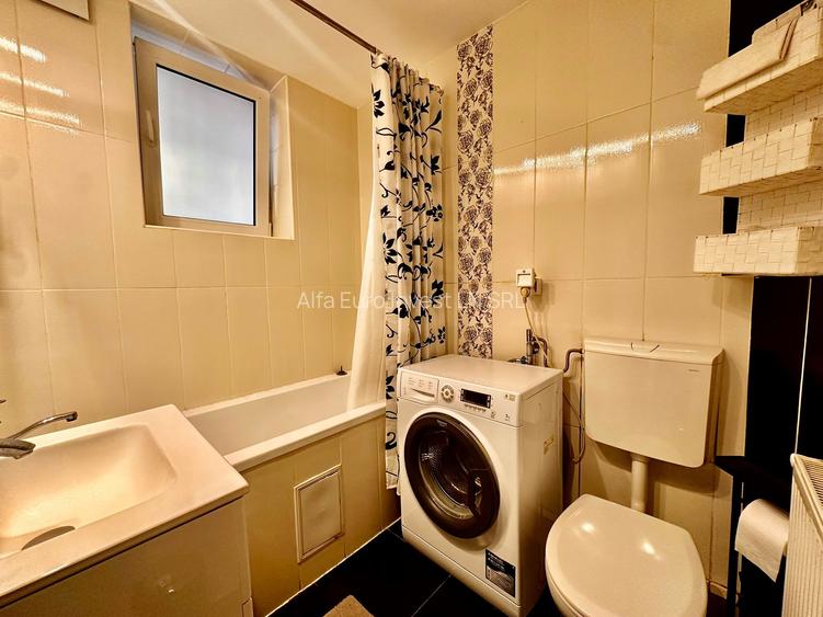 De inchiriat apartament la casa -Centru Istoric - 16