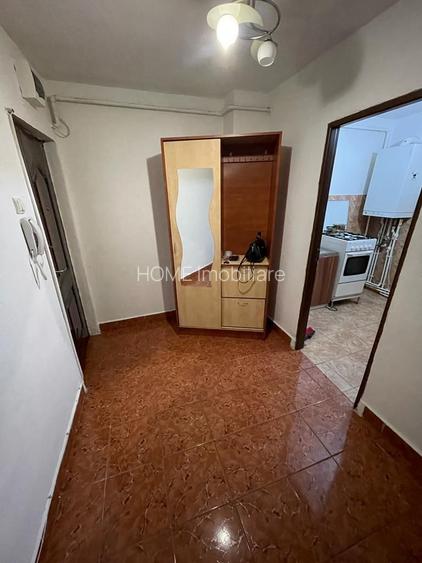 Apartament de vanzare, 3 camere - 7