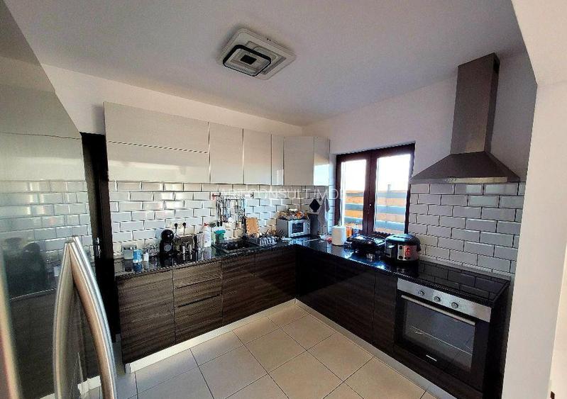 DOBRENI | Casa | 4 Camere | Centrala electrica | Foisor | Curte - 3