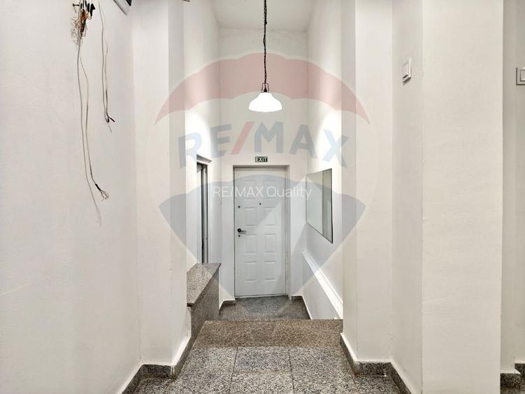 Casă / Vilă cu 6 camere de închiriat în zona Dacia - 9