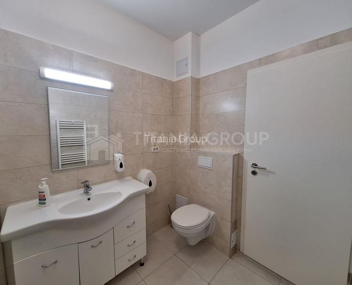 Apartament cu 3 camere, curte si loc de parcare Str. Lunga - 7