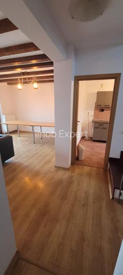 Inchiriez casa (parte din 6 case insiruite) in Ghimbav, str. Zambilei - 3