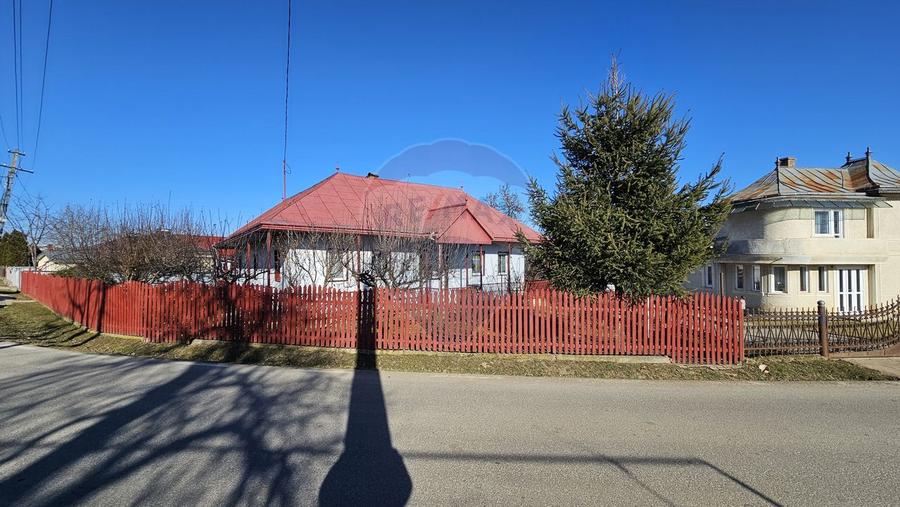 Casă / Vilă , Salcea, Suceava