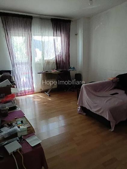 Chisinau - Apartament 3 camere , 2 bai - 7