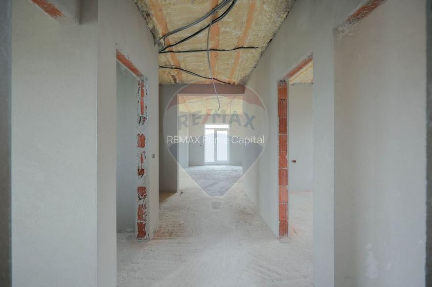 De vânzare casă semifinisată cu 3 camere, 455 mp teren, în Cihei - 10