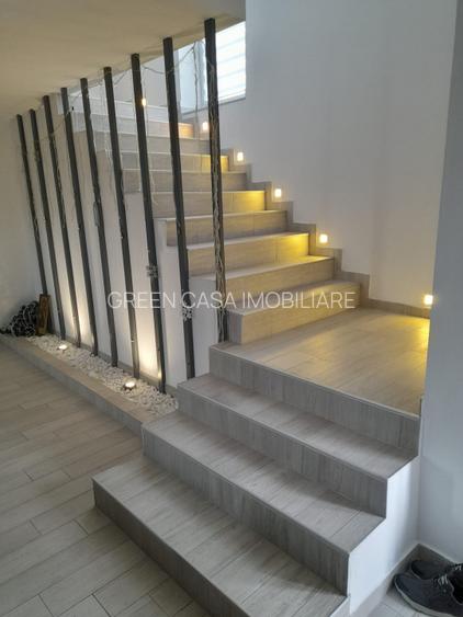 Case individuală, Dezmir, 2 garaje, 500mp teren - 5