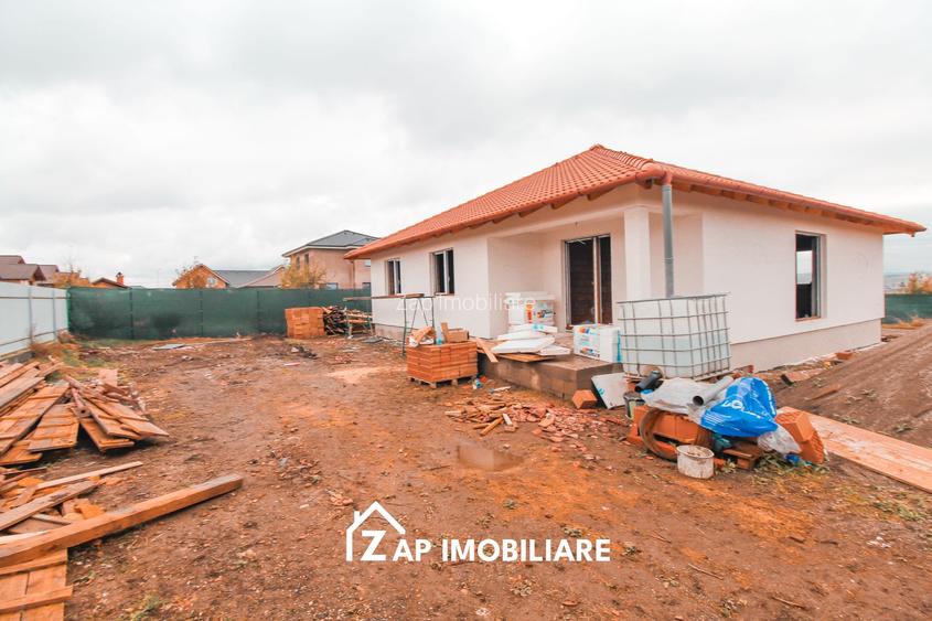 Casa 1 Nivel 107 mp utili - 4 camere - 500 mp teren - 10