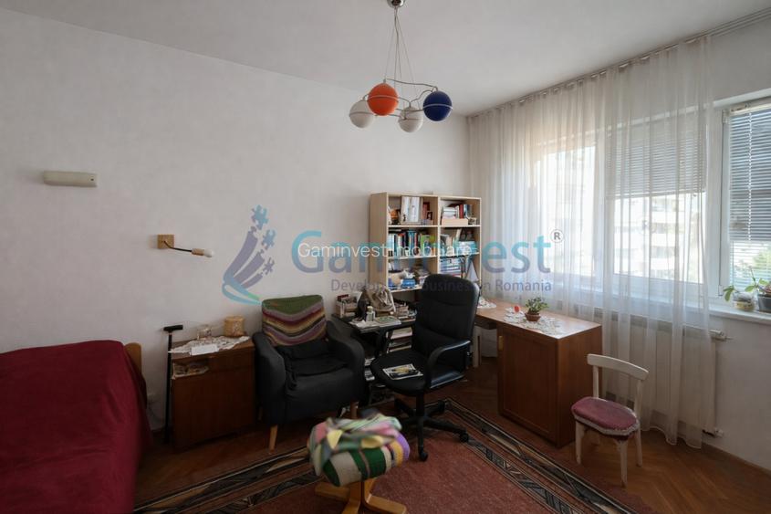 Apartament cu 3 camere, zona Bld. Dacia, Oradea - 4
