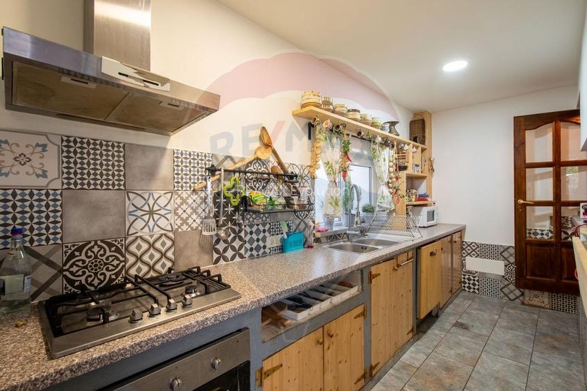 Cabana la Flo, 8 cam,P + M, teren 888 mp oportunitate de investitie ! - 30